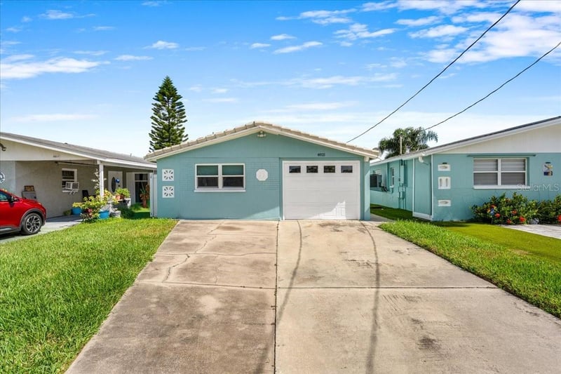 4821 Floramar Ter, New Port Richey, FL 34652