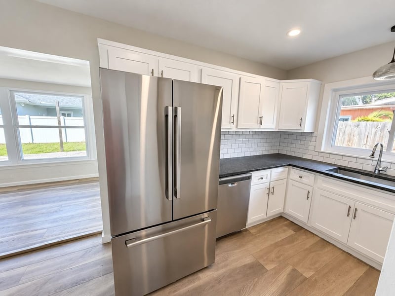 1450 Carolyn Ln, Clearwater, FL 33755