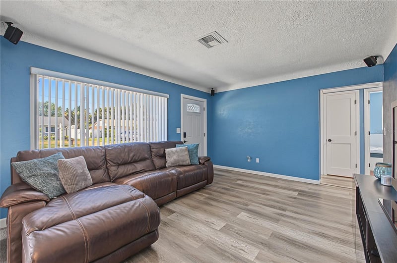 6742 35th Ave N, St Petersburg, FL 33710