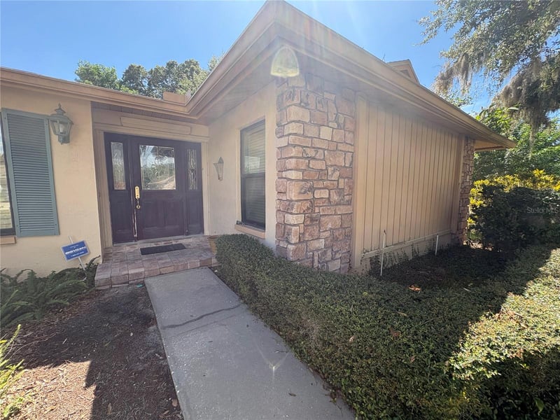 862 Pinewood Ter W, Palm Harbor, FL 34683