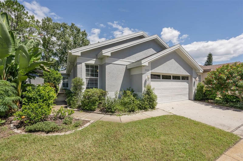 3559 Sylvan Edge Dr, Palm Harbor, FL 34685