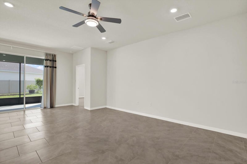 10966 Delta Huff Ct, San Antonio, FL 33576