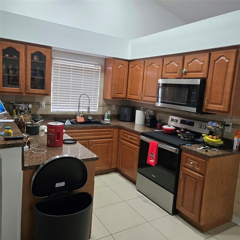 2108 Ridgemore Dr, Valrico, FL 33594