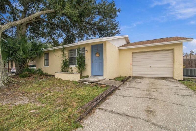 8406 Willow Forest Ct, Tampa, FL 33634
