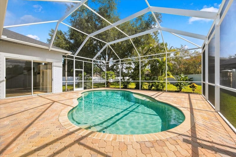 15019 Lake Emerald Blvd, Tampa, FL 33618