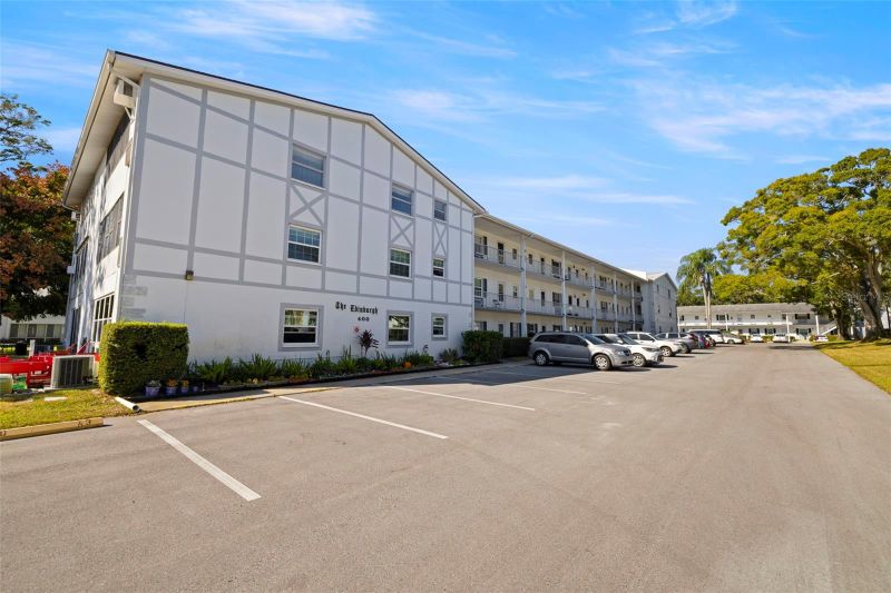 400 Glennes Ln #206, Dunedin, FL 34698