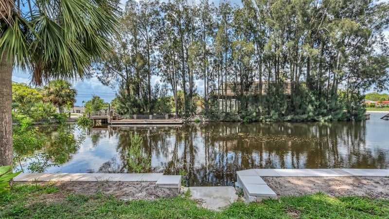 14832 Atlantic Ave, Hudson, FL 34667