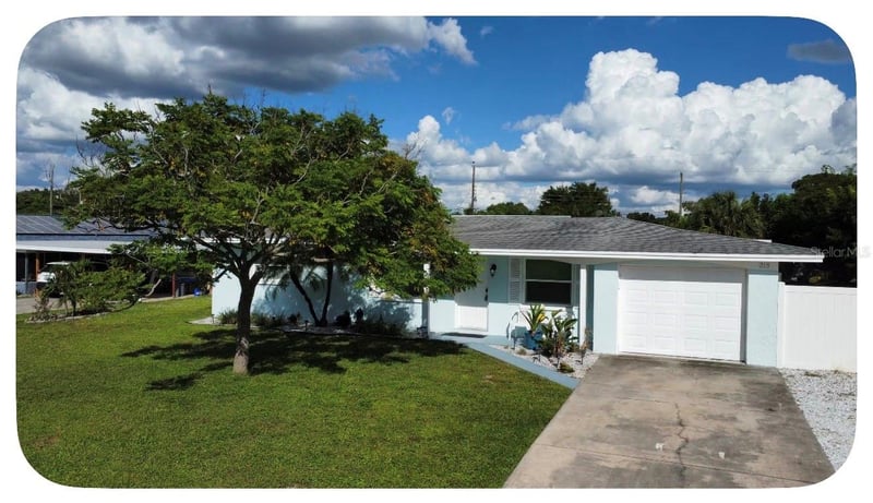 215 60th St NW, Bradenton, FL 34209