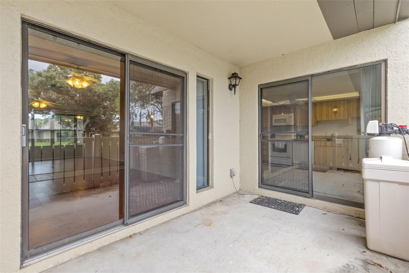 210 Gretchen Ct, Oldsmar, FL 34677