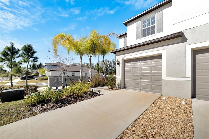 10422 Shady Preserve Dr, Riverview, FL 33578