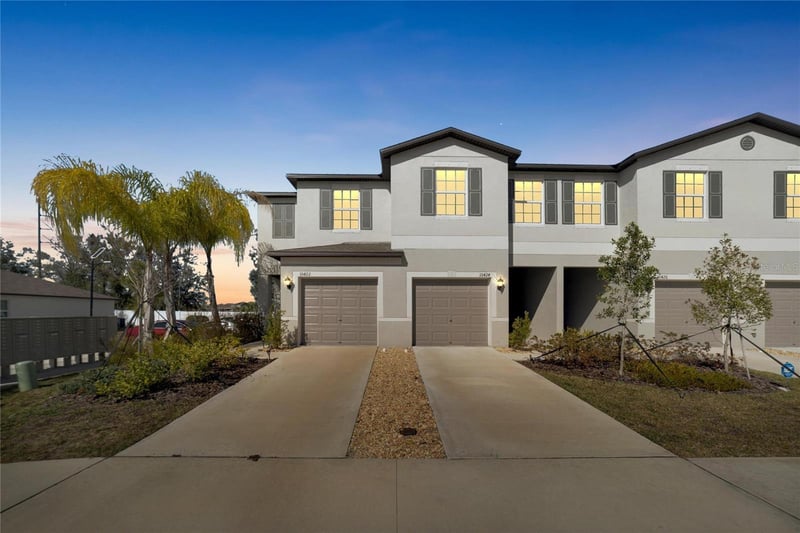 10422 Shady Preserve Dr, Riverview, FL 33578