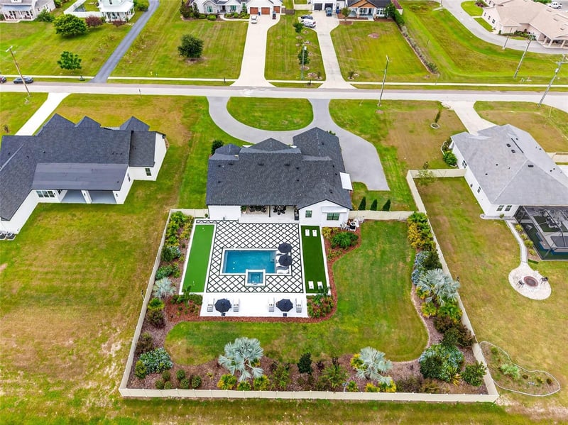 32831 3rd Ave, San Antonio, FL 33576