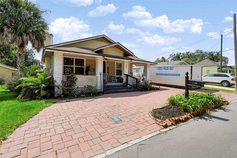 307 W Cherry St, Plant City, FL 33563