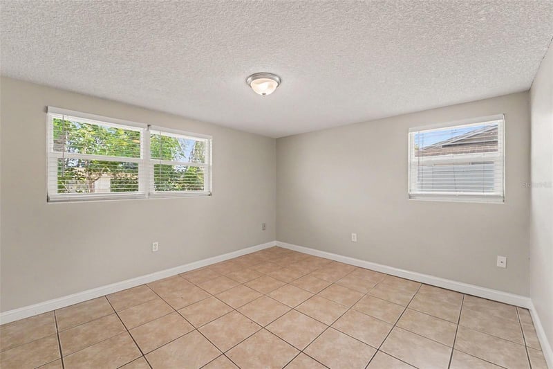 10525 Oleander Dr, Port Richey, FL 34668
