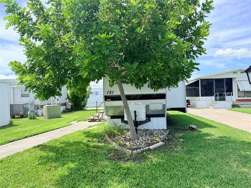 2215 73rd St E #151, Palmetto, FL 34221