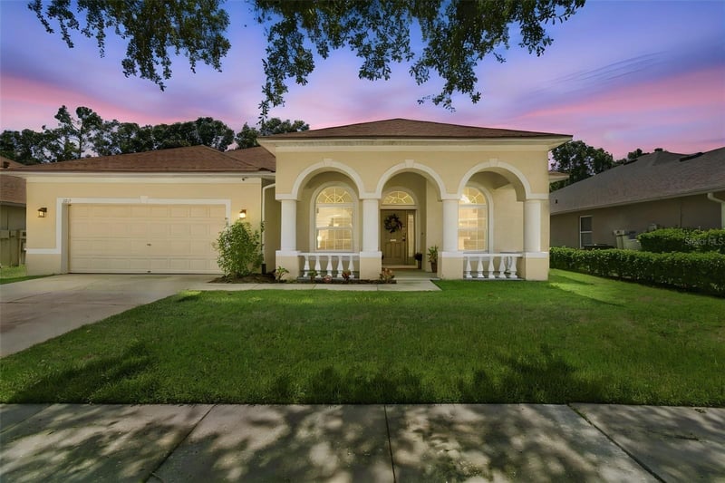 1815 Winn Arthur, Valrico, FL 33594