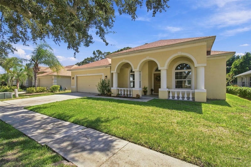 1815 Winn Arthur, Valrico, FL 33594