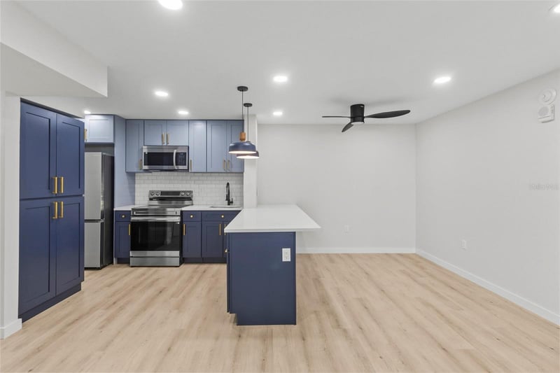 3232 Lake Pine Way E #A2, Tarpon Springs, FL 34688
