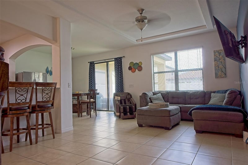 11918 Winterset Cove Dr, Riverview, FL 33579