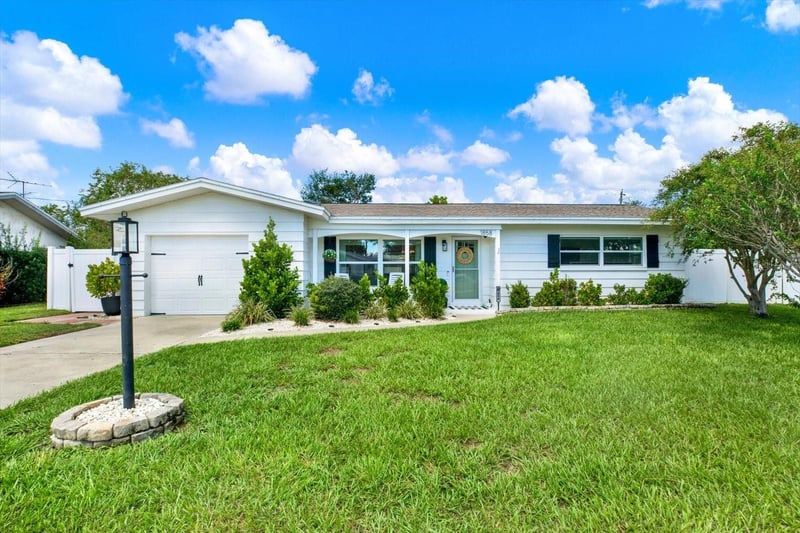 1858 Peaceful Ln W, Largo, FL 33756