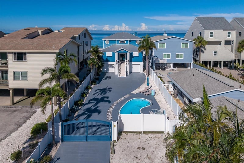 19924 Gulf Blvd, Indian Shores, FL 33785