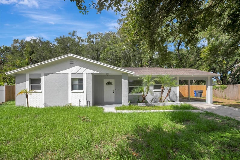 1802 Green Ridge Rd, Tampa, FL 33619