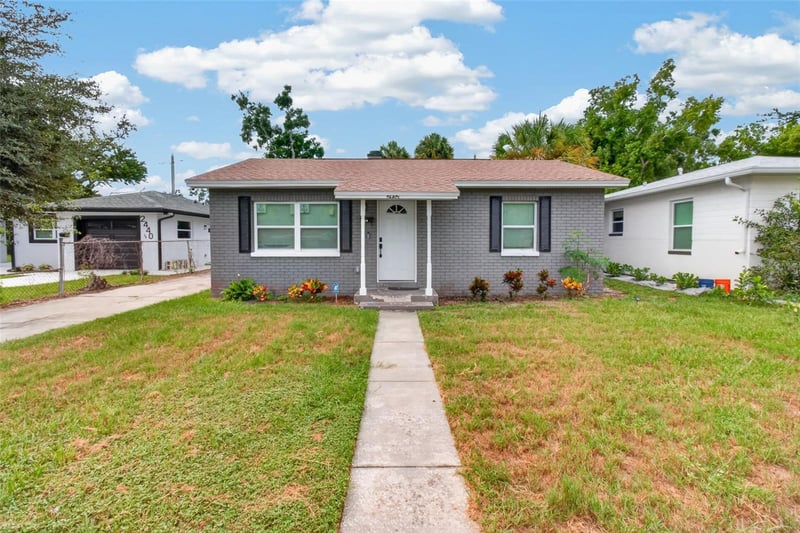 2452 17th Ave S, St Petersburg, FL 33712