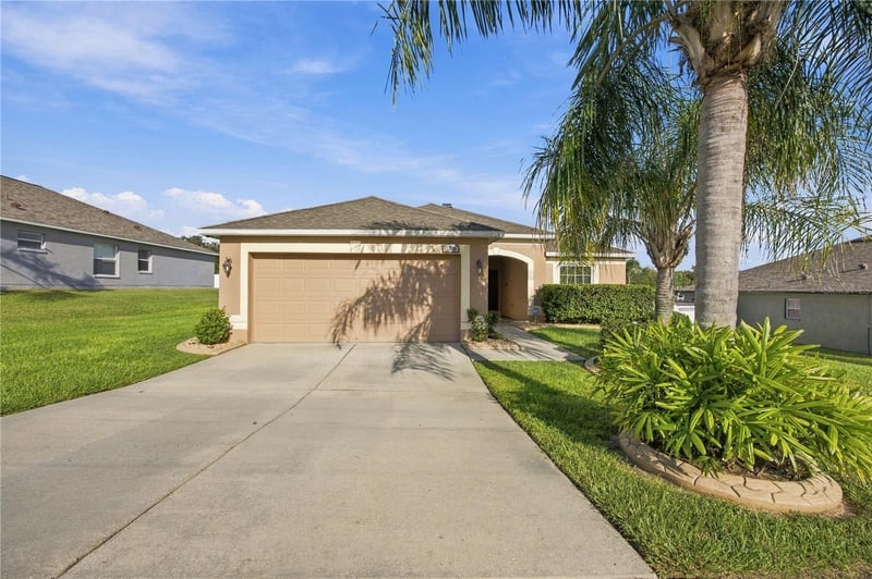 7919 Merchantville Cir, Zephyrhills, FL 33540