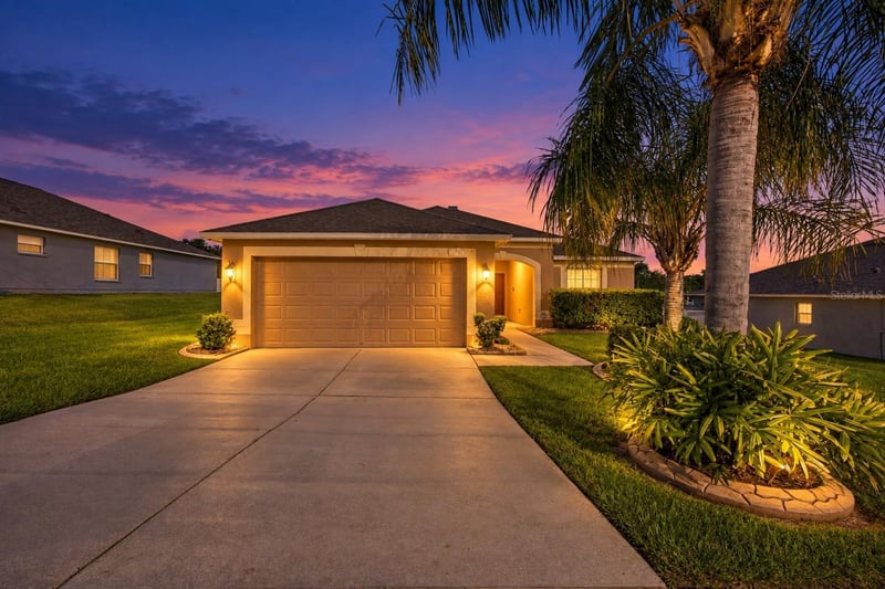 7919 Merchantville Cir, Zephyrhills, FL 33540