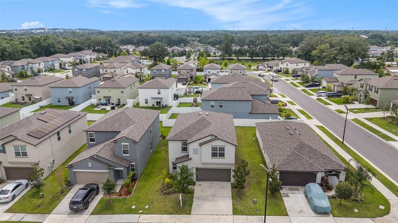 6300 Beverly Hills Dr, Zephyrhills, FL 33541
