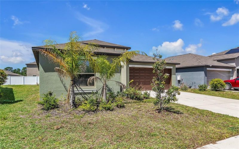 10357 Scarlet Skimmer Dr, Riverview, FL 33578