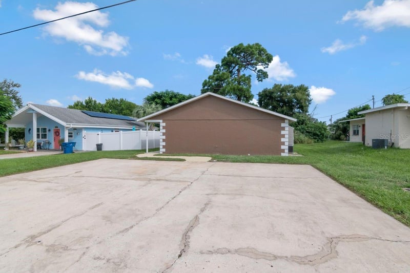 53745376 School Rd, New Port Richey, FL 34652