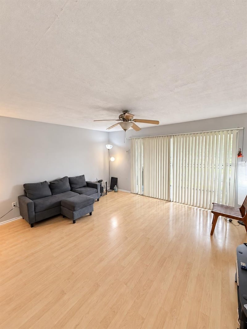 4209 Winding Moss Trl #201, Tampa, FL 33613