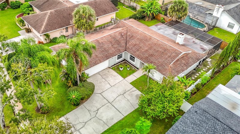 5118 Brynn Mawr Dr, Tampa, FL 33624