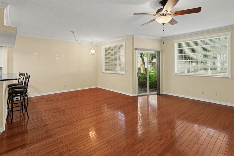 3442 Fox Hunt Dr, Palm Harbor, FL 34683