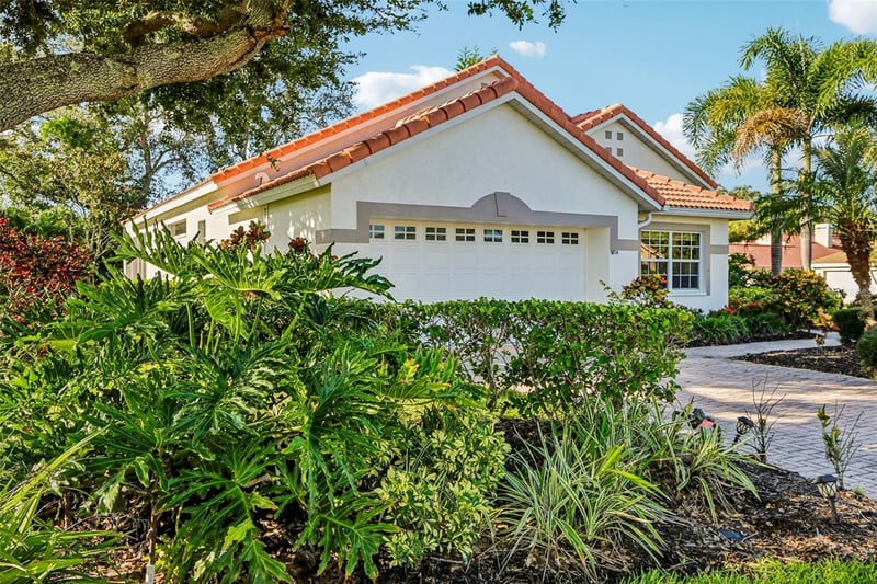 5814 Fairwoods Cir, Sarasota, FL 34243