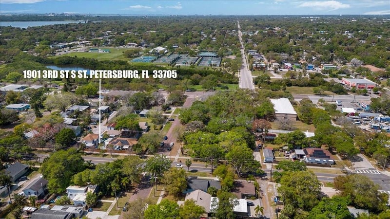1901 3rd St S, St Petersburg, FL 33705
