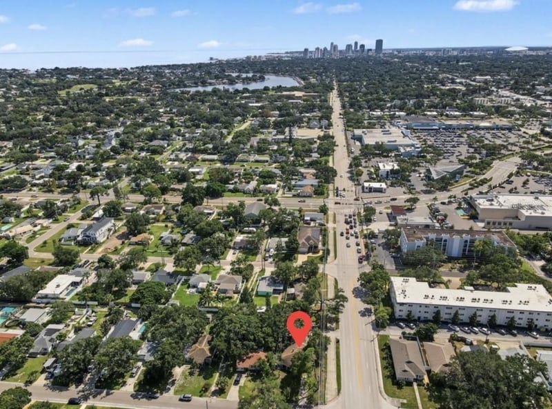 4139 1st St NE, St Petersburg, FL 33703