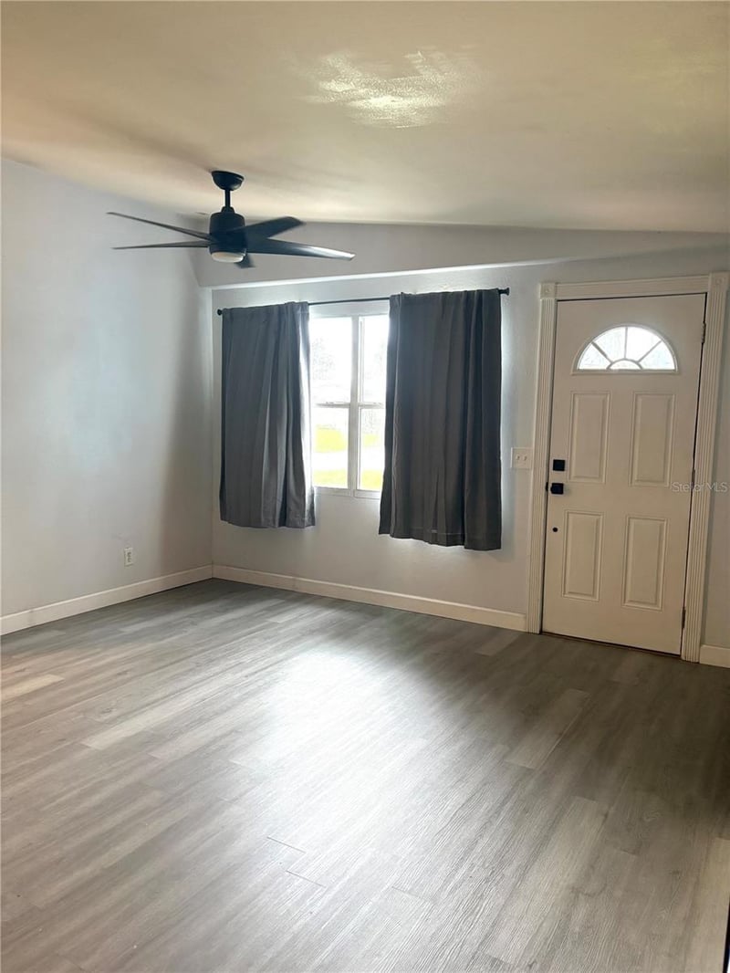 10123 115th Ave, Largo, FL 33773