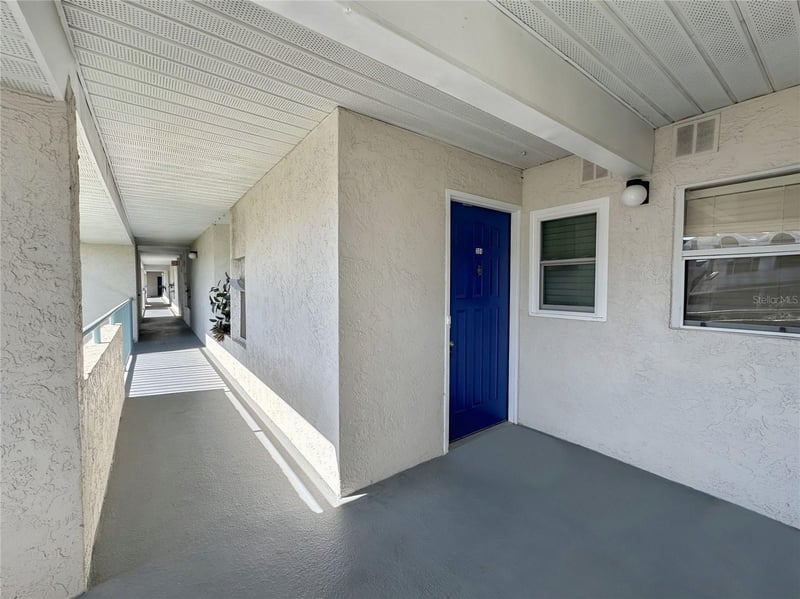 5537 Sea Forest Dr #304, New Port Richey, FL 34652