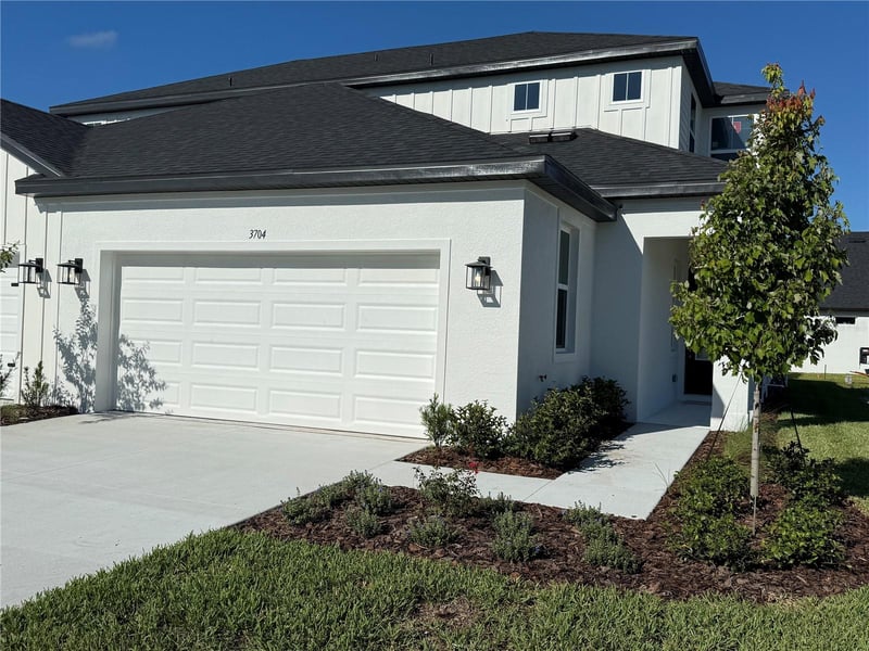 3704 Nandina Cir, Sun City Center, FL 33573