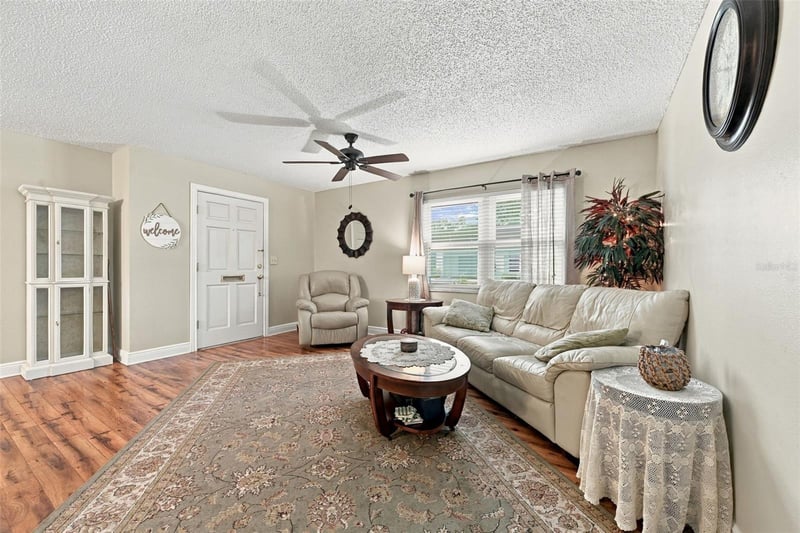 8352 Annwood Rd #8352, Seminole, FL 33777