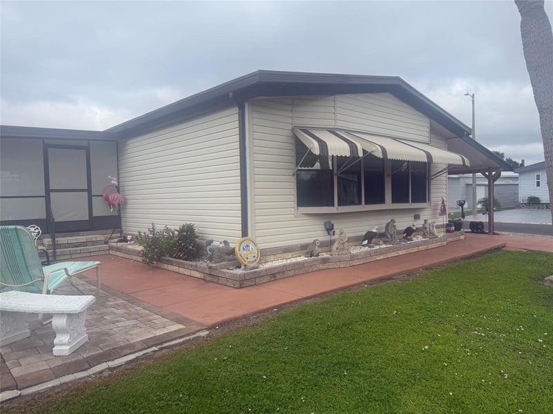 109 N Saint Thomas Cir, Apollo Beach, FL 33572