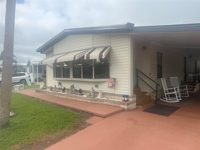 109 N Saint Thomas Cir, Apollo Beach, FL 33572