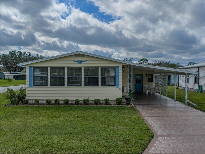 35826 Pradera Dr, Zephyrhills, FL 33541