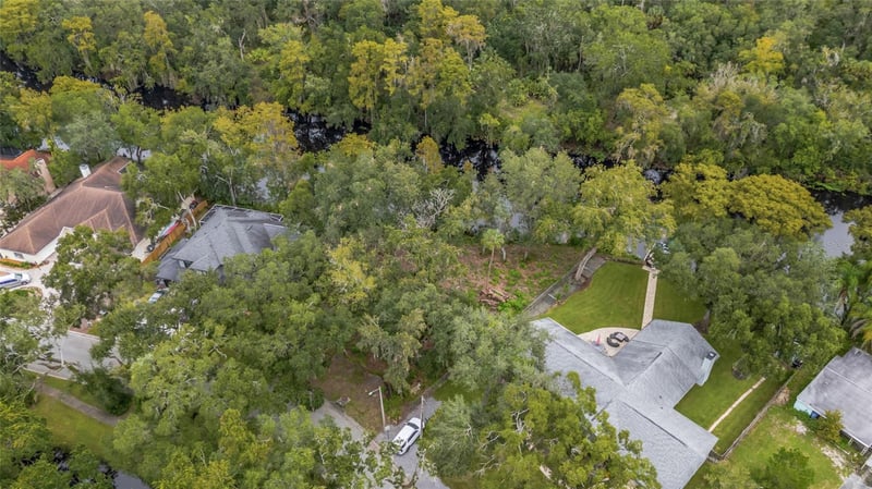 11731 Gail Dr, Temple Terrace, FL 33617
