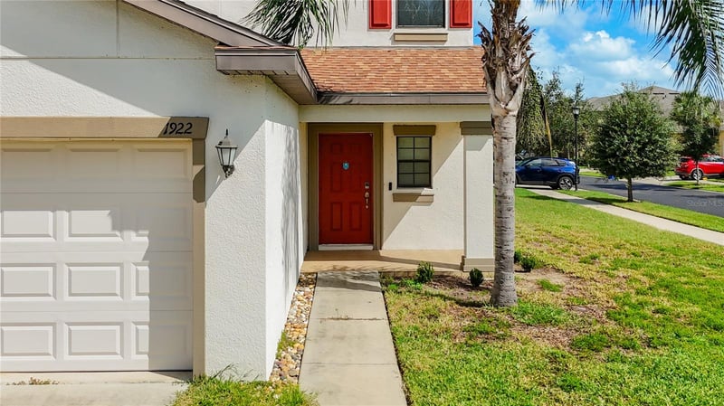 1922 Citrus Lake Ct, Ruskin, FL 33570