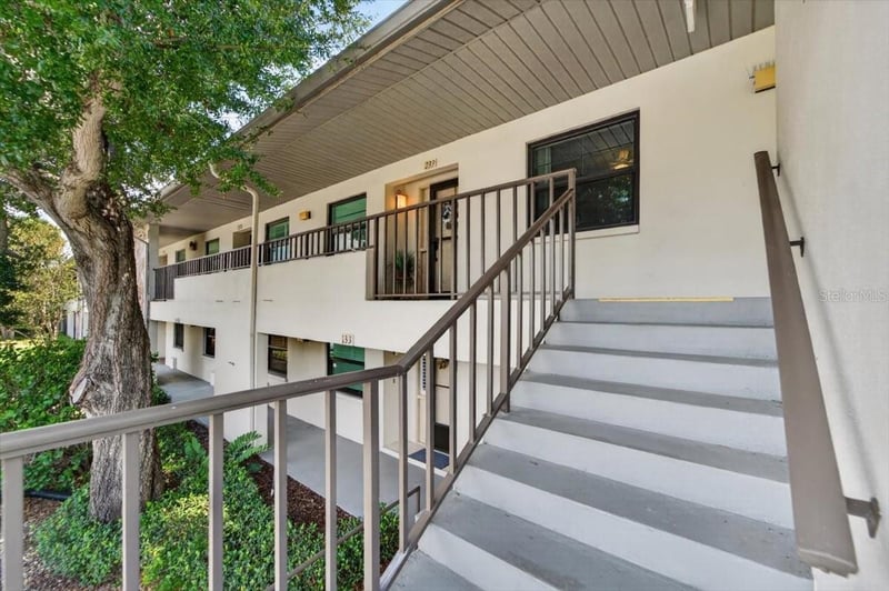 1601 43rd St N #233, St Petersburg, FL 33713
