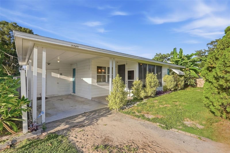 5375 49th Ave N, St Petersburg, FL 33709