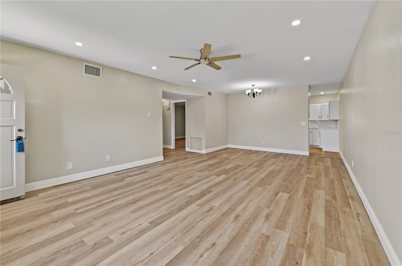 2041 Australia Way W #15, Clearwater, FL 33763
